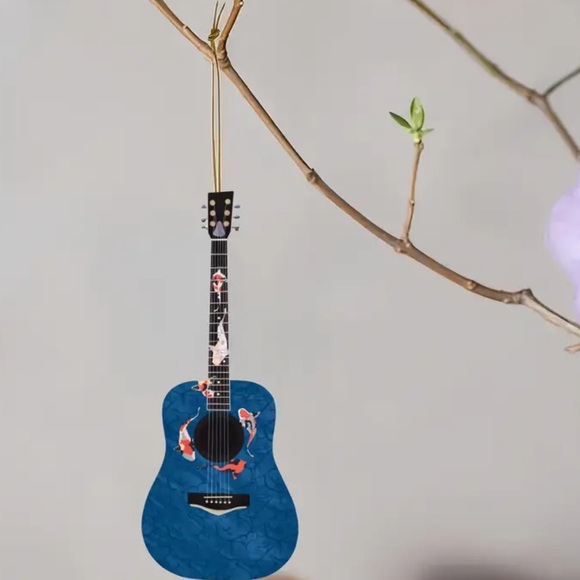 Eras Tour Shadow Box Koi Guitar Ornament Taylor Swift Eras Tour Long Live - Picture 4 of 4